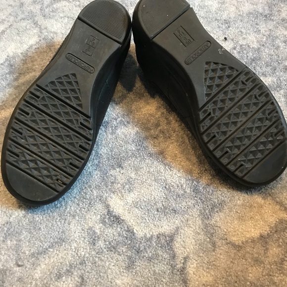 Aerosoles Women’s shoes - Picture 2 of 3